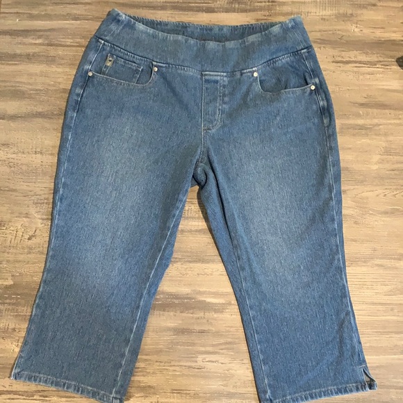 Kim Gravel Denim - Stretchy Jean Capris Size 14 Petite